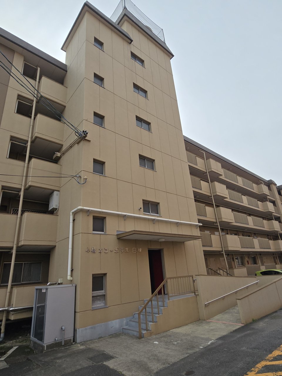 小橋方コーポラスB棟 305